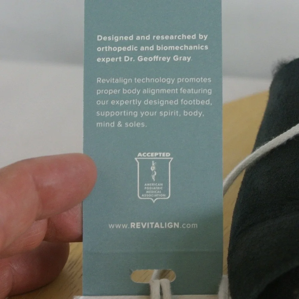 Revitalign Spruce Sher Slip Black Suede Faux Fur Orthotic Sandals Size 8B - Picture 4 of 8